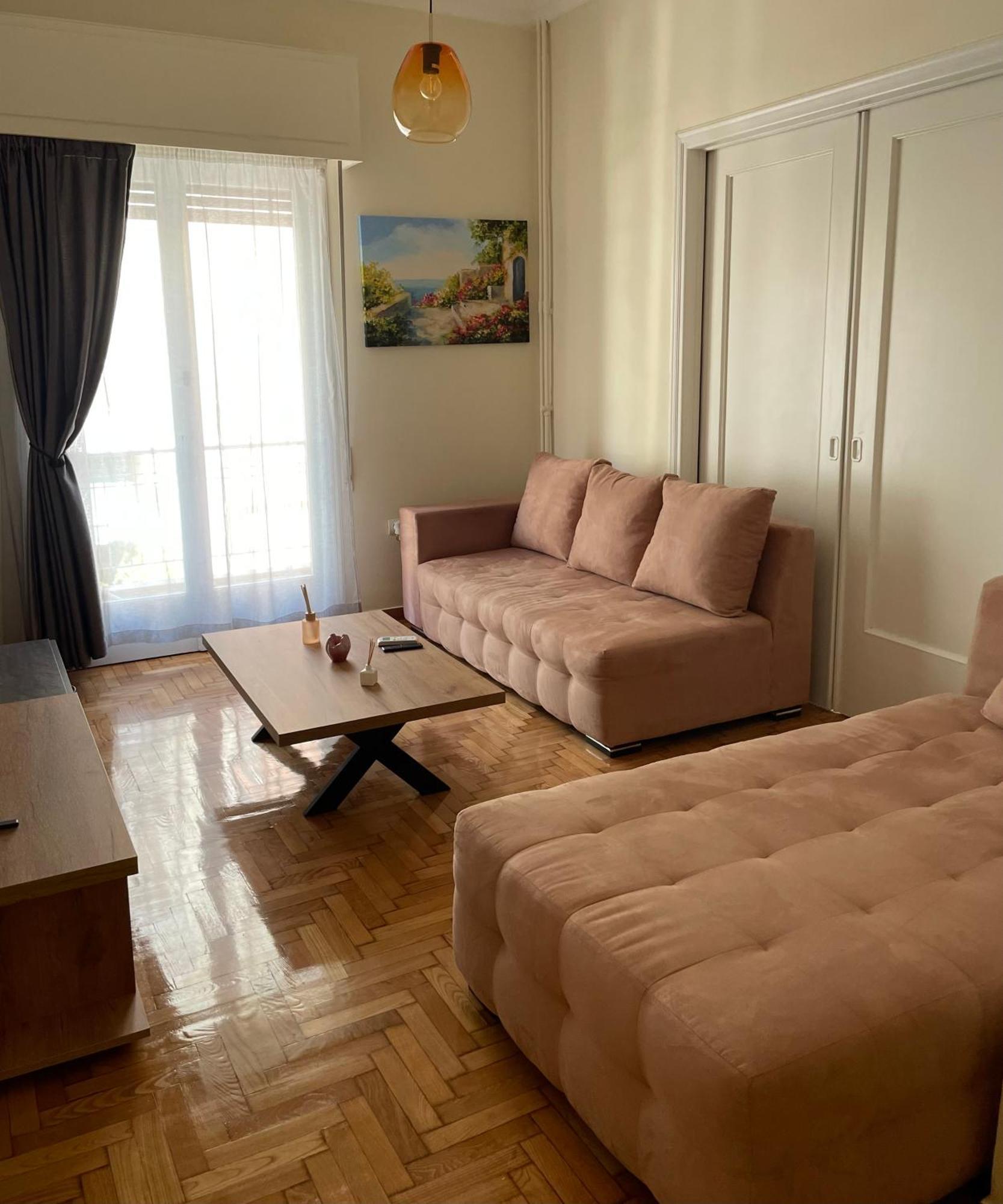 Spacious Apartment Near Panormou Metro Athens Ngoại thất bức ảnh